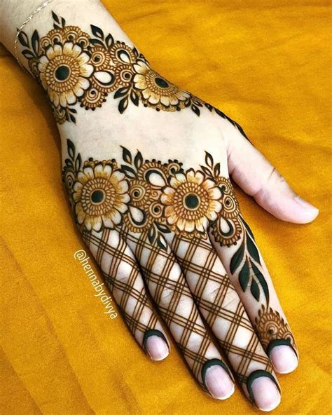 40 Beautiful And Easy Mehndi Designs For Eid You Must Try Mehndi