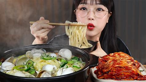 Clam Noodle Soup Kalguksu Kimchi