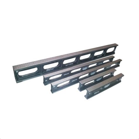 Cast Iron Straight Edges At Best Price In Sonipat Luthra Precision