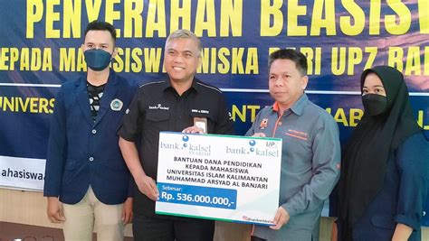 Bank Kalsel Beri Beasiswa Untuk Mahasiswa Uniska MAAB Banjarmasin