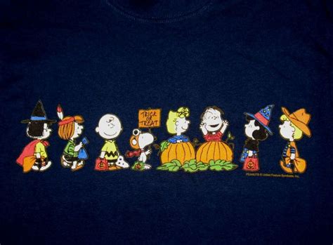 Snoopy Halloween Wallpaper - WallpaperSafari