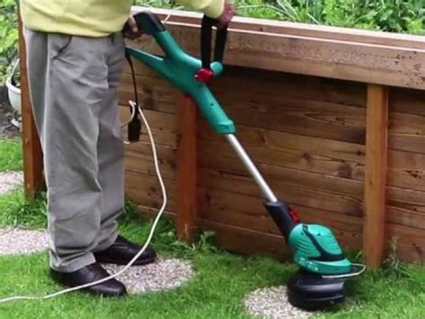 BOSCH ART 27 - Elektro-Rasentrimmer im Angebot | Agrieuro
