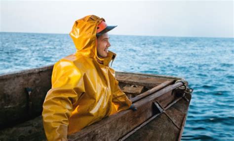 Marin pêcheur Découvrez la fiche métier études salaire missions