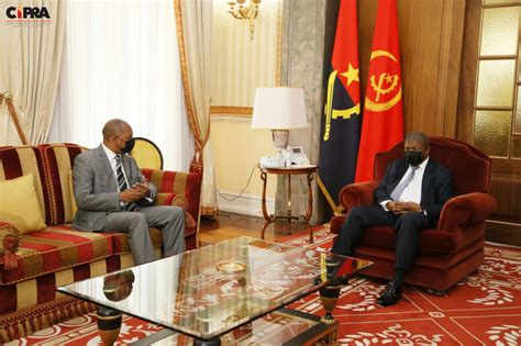 Embaixada da República de Angola em Portugal Presidente da República