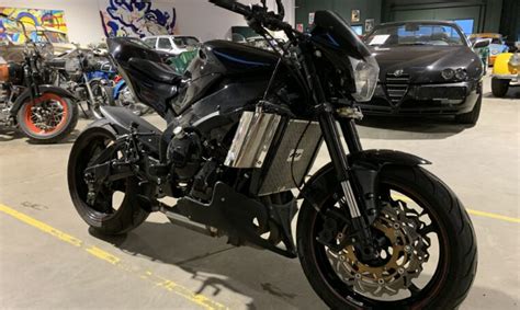 Yamaha YZF R Naked CLASSIC MOTOR SALES