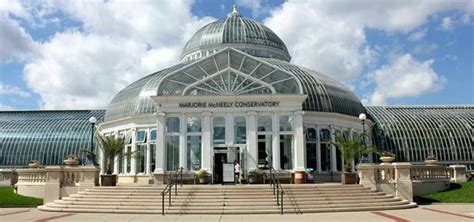 Main Building Picture Of Como Park Zoo And Conservatory Saint Paul