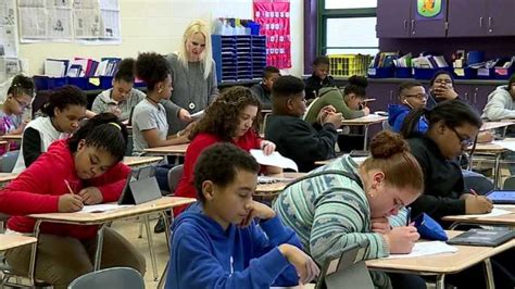 How Valley schools are handling return to class amid COVID-19 resurgence | WKBN.com