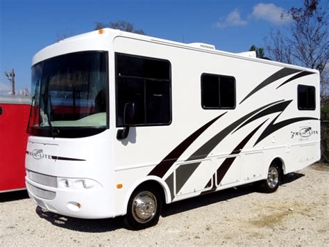 2006 Used R Vision Trail Lite M 241 Class A In Texas TX