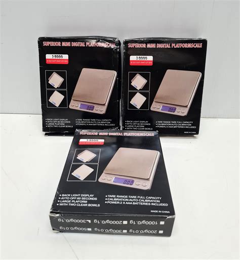 Lot - Three Superior mini digital platform scales