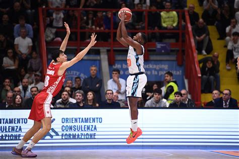 Pullen Esplode Nel 4 Periodo E Firma La Vittoria Della GeVi Napoli