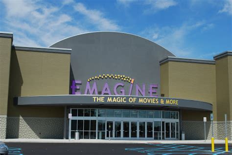 Movie Theater «AMC Woodhaven 10», reviews and photos, 21720 Allen Rd ...