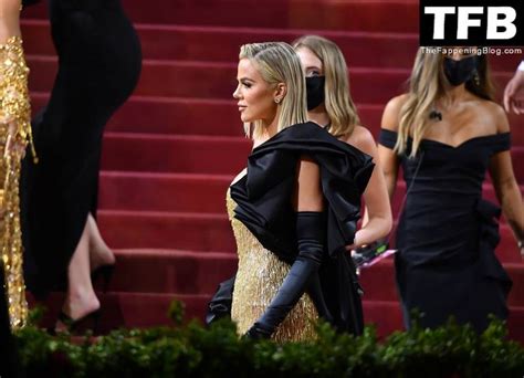 Khloé Kardashian khloekardashian Nude OnlyFans Photo The Fappening Plus