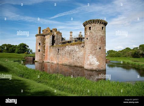 Dumfries Hi Res Stock Photography And Images Alamy