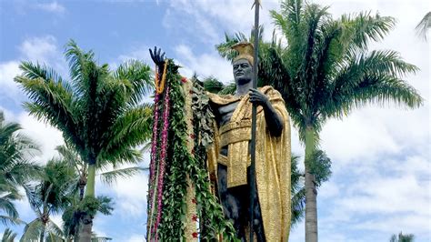 King Kalakaua Statue