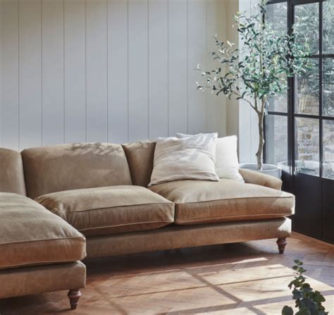 Leather & Fabric Designer Sofas | Darlings of Chelsea