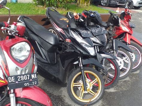 Hendak Balap Liar, Polisi Ambon Tahan 5 Sepeda Motor | Tagar