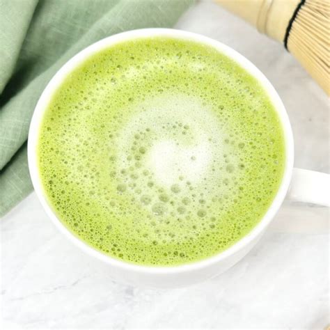 Oat Milk Matcha Latte Recipe - Daily Tea Time