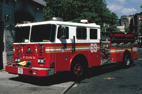 NY, FDNY Old Engine Company - 4