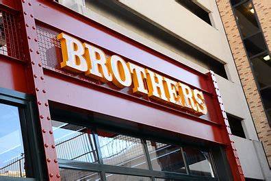 Brothers Bar & Grill | United States | BrothersBar.com