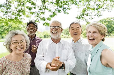 Quantos S O E Como Vivem Os Idosos No Brasil Geridades