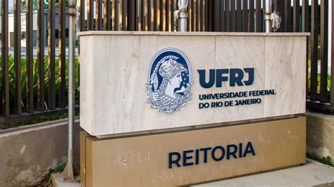 UFRJ está mais de mil vagas para cursos de graduação EaD