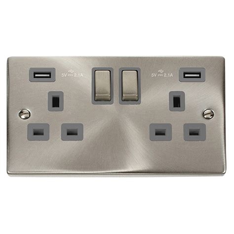 Click Deco Satin Chrome 13a Double Switched Socket With 2 Usb Outlets Vpsc580gy Jandm Electrical