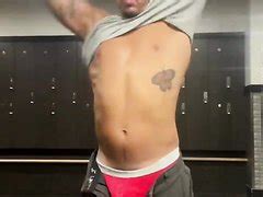 HOT BASKETBALL PLAYER AT THE GYM LOCKER ROOM ThisVid