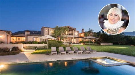 20 Marvelous Celebrity Mansions That You Have To See To Believe Women