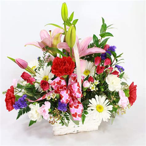 Basket Of Love In Uxbridge Ma Lucille S Floral Designs