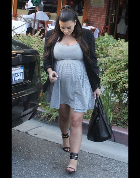 Photo Kim Kardashian quitte le restaurant La Scala à Los Angeles Le