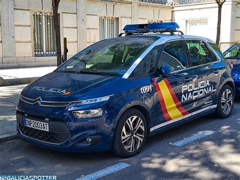 Citroen C4 Picasso Perteneciente A La Unidad Central De Pr Flickr