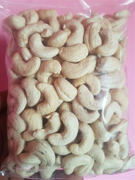 Baked White Raw Cashew Nut Packaging Size 1 Kg Grade W240 At Rs 650