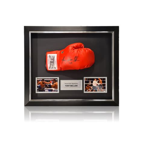 Tony Bellew Hand Signed Red Everlast Boxing Glove In Deluxe Classic Do Aaa Sports Memorabilia