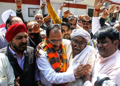 Delhi Bjp President Virendra Sachdeva With Party Workers Celebrate The