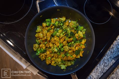 TURMERIC CHICKEN WITH BLACK PEPPER HONEY SAUCE Chu On This