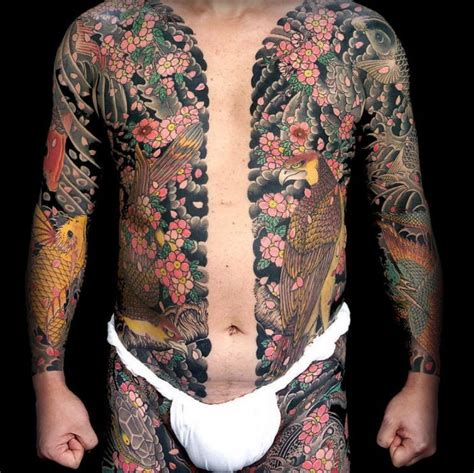 Aggregate more than 53 traditional yakuza tattoos super hot - in.cdgdbentre