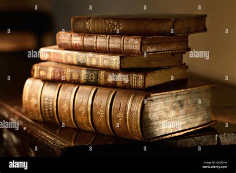 Collectibles Memorabilia Stack Of Antique Old Books Decoration Old Shabby Dark Brown Books Gold