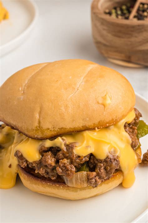 Philly Cheesesteak Sloppy Joes Love Bakes Good Cakes