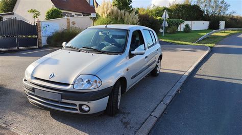 Renault Clio 1 2i 16V 75 Authentique 5p WATCH MY CAR