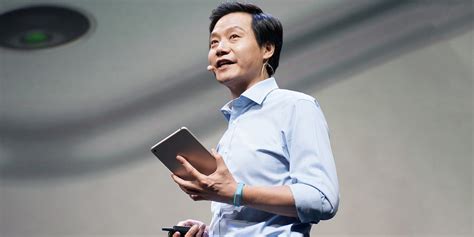 Xiaomi 小米科技 Ceo 雷軍親自宣佈全新手機 Mi 11 將不隨附充電器 Hypebeast