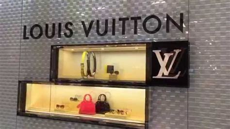 New Louis Vuitton Store In Amsterdam IUCN Water