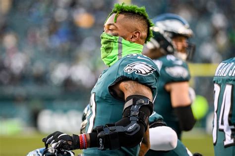 Report Eagles Jalen Mills To Re Sign With Team Move To Safety