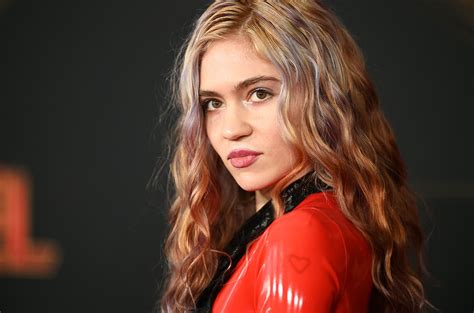 Grimes Reveals She Had COVID-19 – Billboard