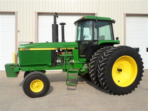 Wisconsin Ag Connection John Deere 4555 100 174 Hp Tractors For Sale