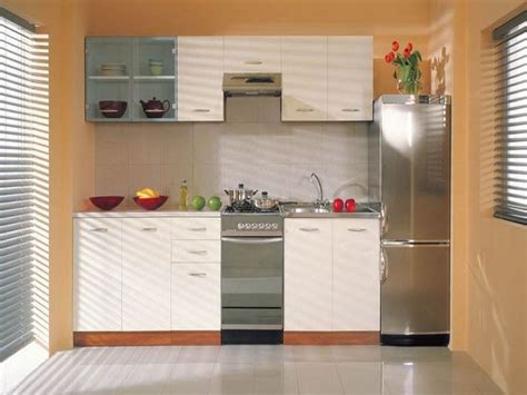 small-kitchen-design-layout-ideas - Home Decor Ideas