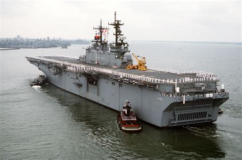 Uss Wasp Amphibious Assault Ship