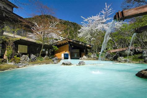 寒い冬は温泉！中部・東海おすすめ温泉地10選 おすすめ旅行を探すならトラベルブックtravelbook