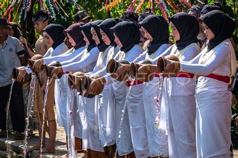 Nyadran Kali Desa Wisata Kandri Antara Foto