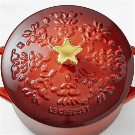 Le Creuset Noel Mini Cocotte With Star Knob 24 Oz Williams Sonoma