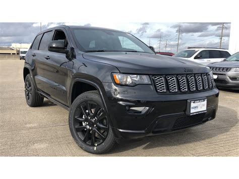 New 2019 Jeep Grand Cherokee Altitude Sport Utility In Forest Park